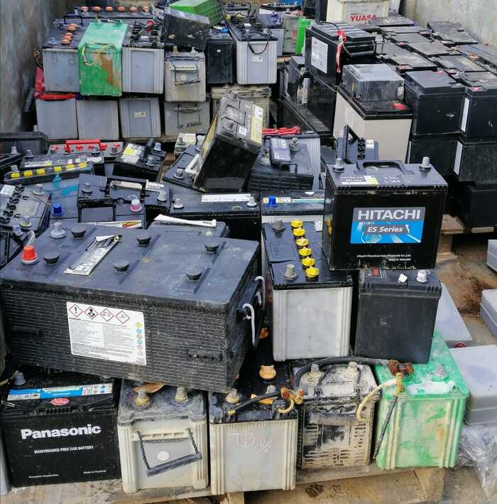acid_battery_2.jpg